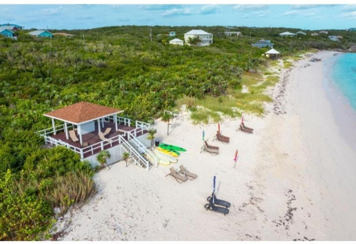 Harbor Breeze Villas Clarence Town Exterior photo
