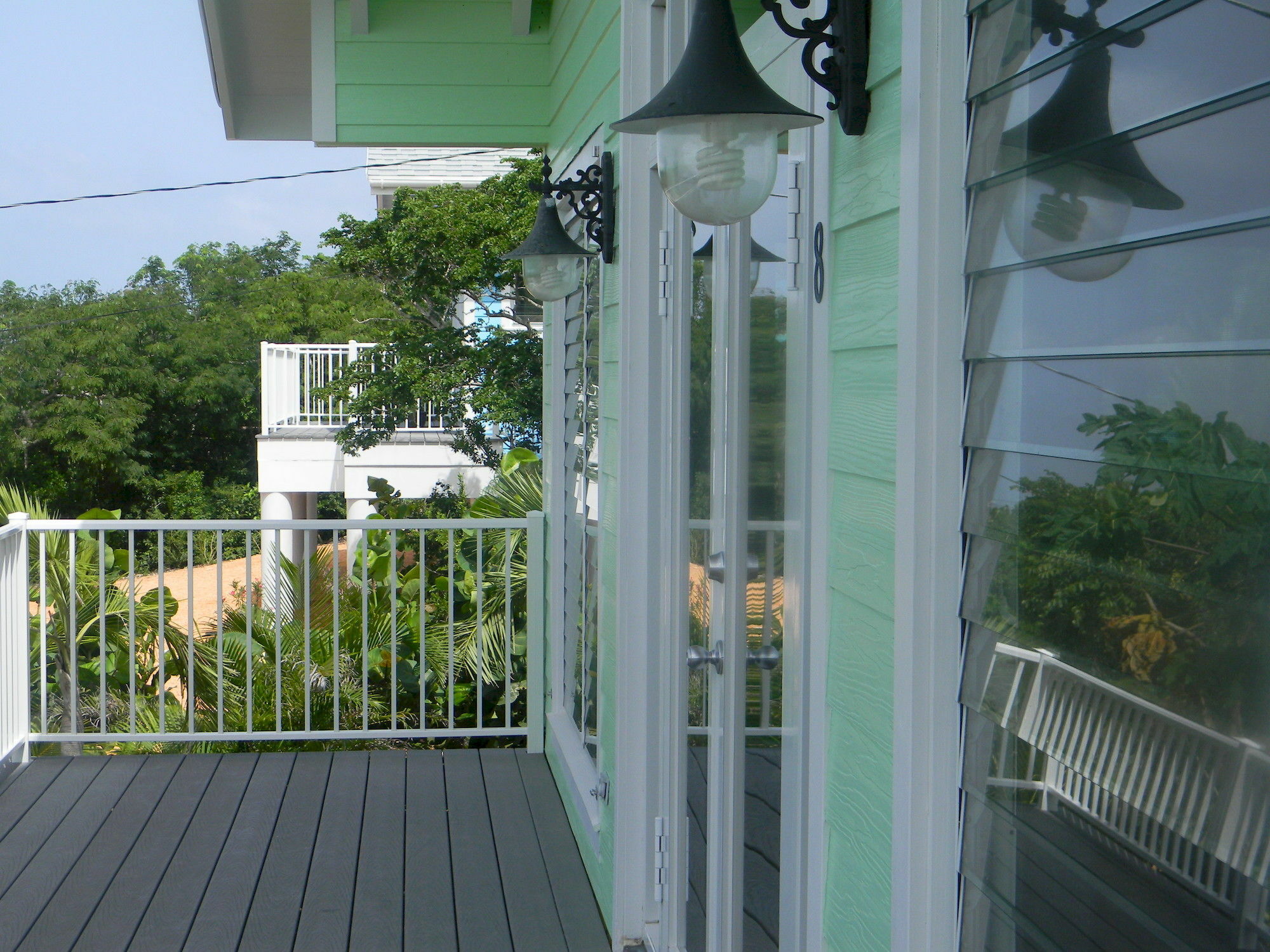 Harbor Breeze Villas Clarence Town Exterior photo